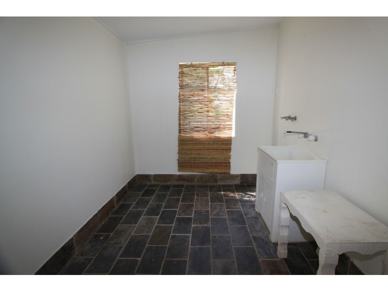 247 Lakes Creek Road, Berserker QLD 4701