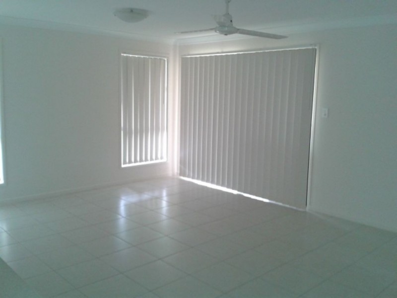 17 Bronco Crescent, Gracemere QLD 4702