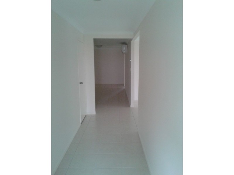 17 Bronco Crescent, Gracemere QLD 4702