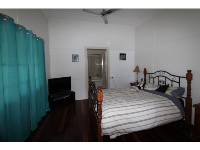 139 Rundle Street, Wandal QLD 4700