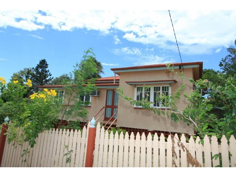 35 Spencer Street, The Range QLD 4700