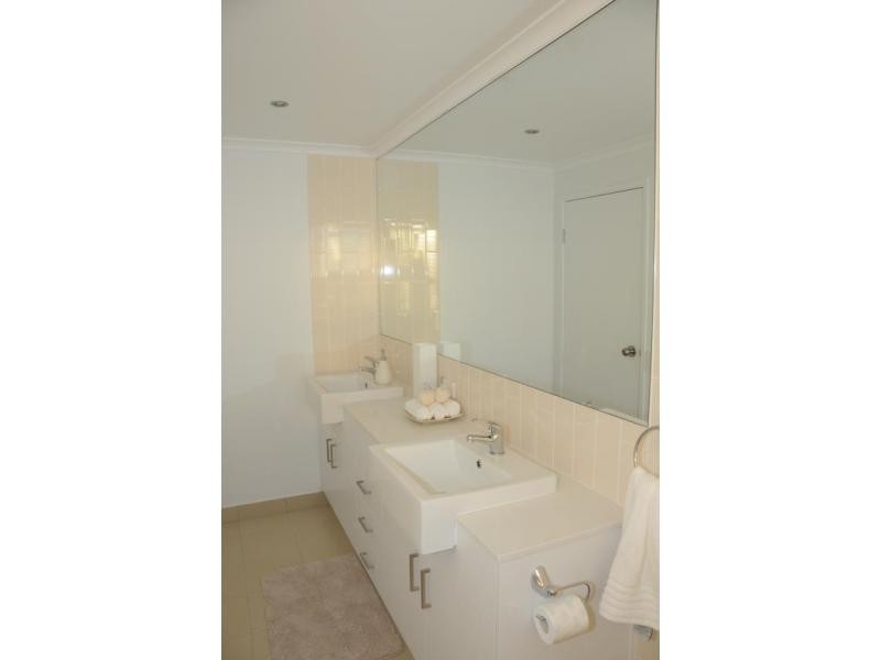 Unit 703/102 Victoria Parade, Rockhampton City QLD 4700