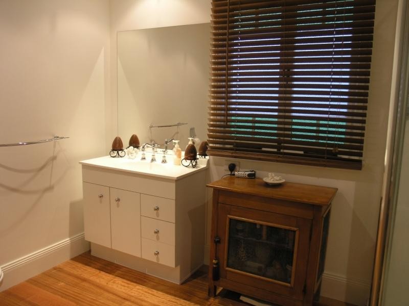 5 ELGIN Street, The Range QLD 4700