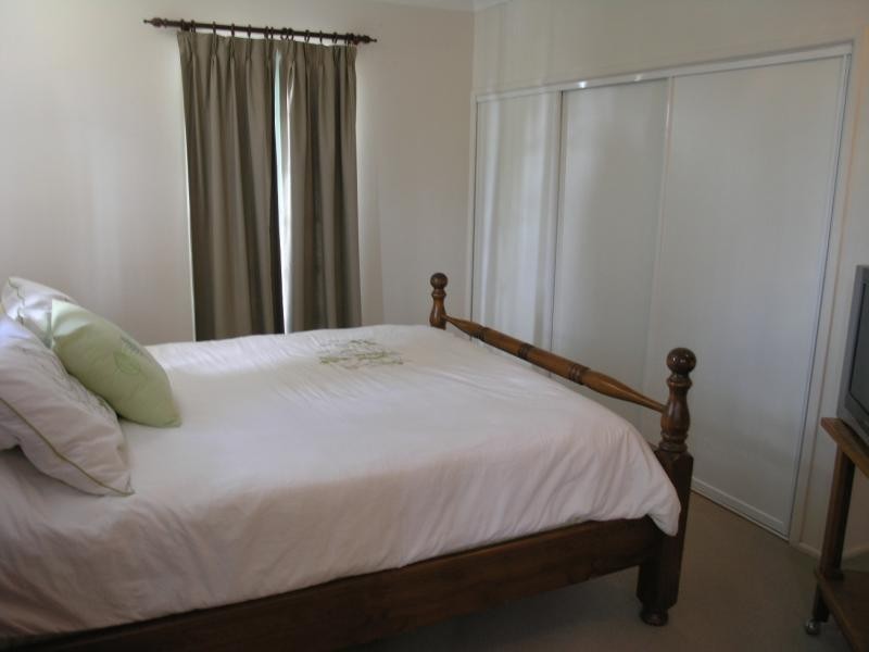 15 SKYRING Street, Wandal QLD 4700