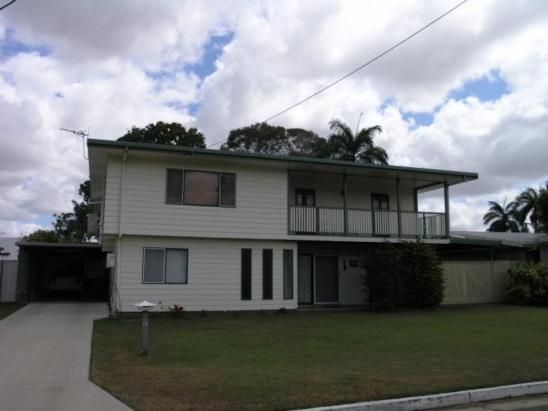 15 SKYRING Street, Wandal QLD 4700