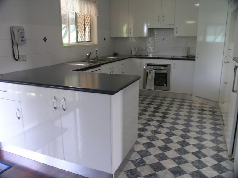 65 Auton & Johnsons Road, The Caves QLD 4702