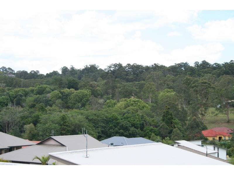 16 Connemara Drive, Kawana QLD 4701