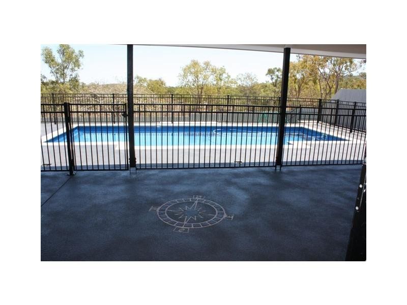 16 Connemara Drive, Kawana QLD 4701