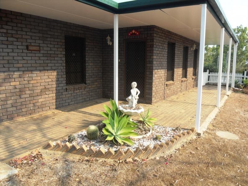 54 Spring Creek Close, The Caves QLD 4702