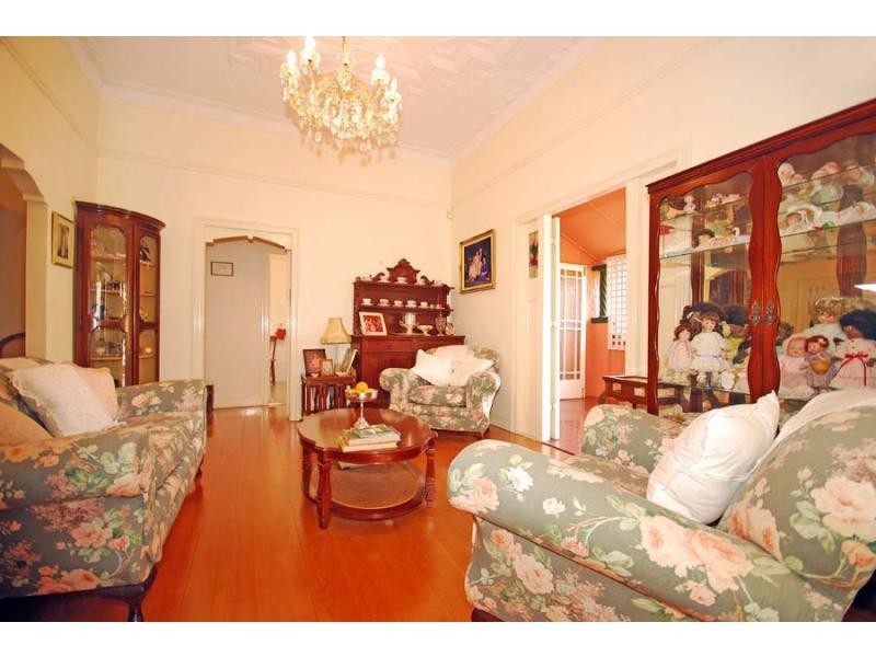 35 Agnes Street, The Range QLD 4700