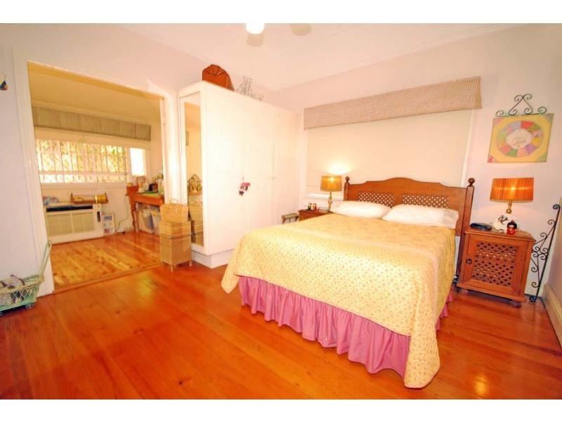 35 Agnes Street, The Range QLD 4700