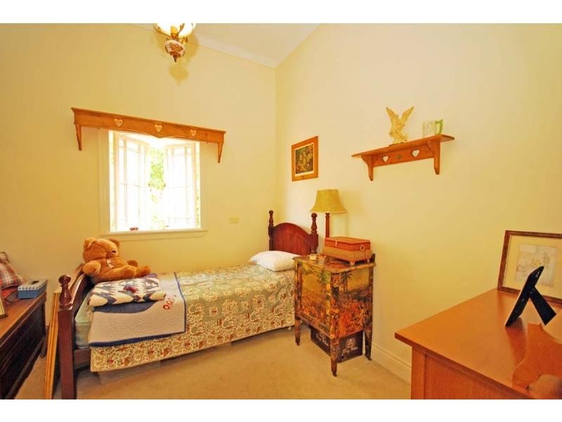 35 Agnes Street, The Range QLD 4700