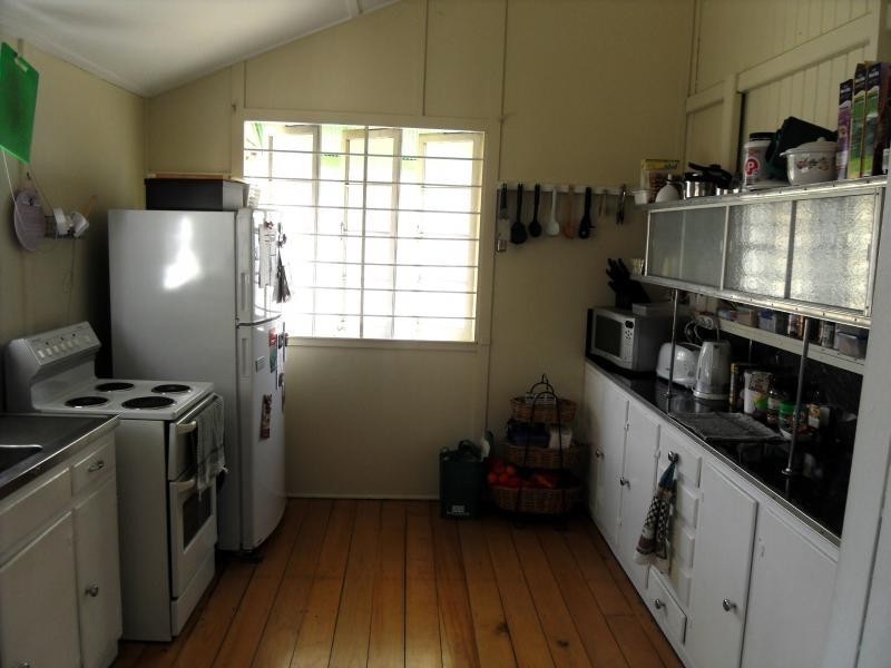 78 Charles Street, Berserker QLD 4701