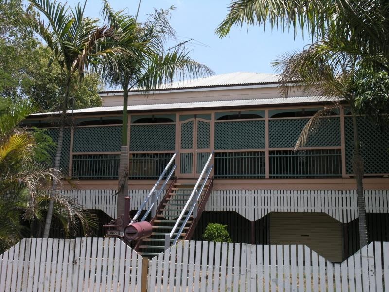 280 East Street, Depot Hill QLD 4700