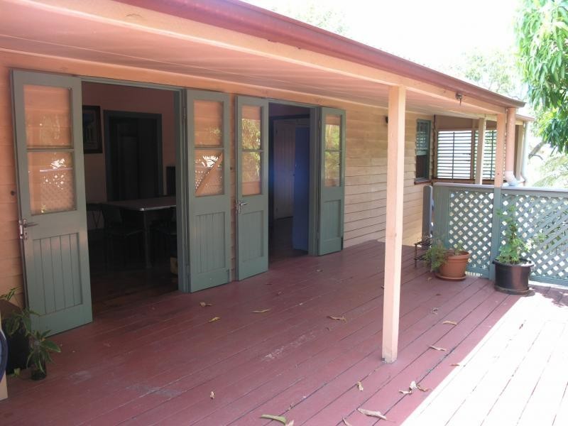 280 East Street, Depot Hill QLD 4700