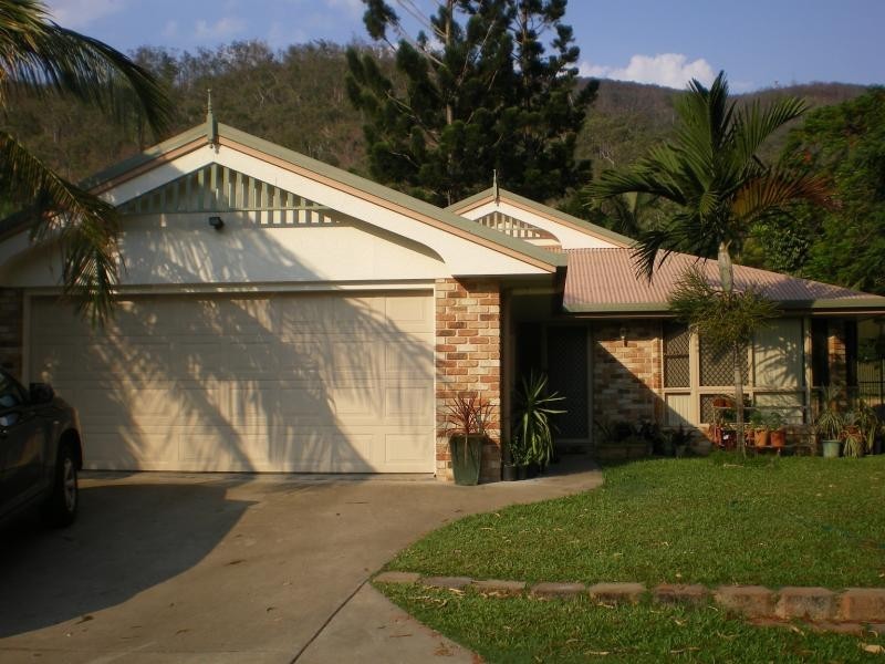 5 MENKIN Place, Frenchville QLD 4701