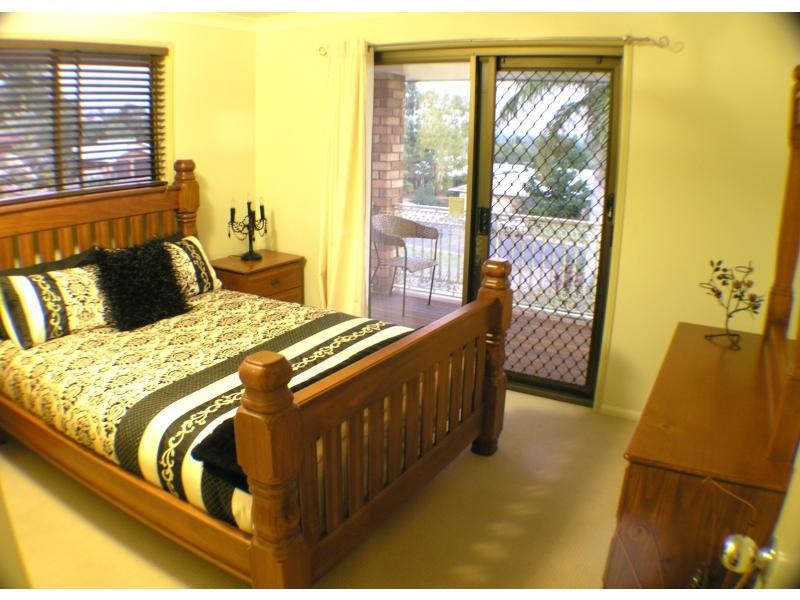 6 Thorsen Close, Gracemere QLD 4702