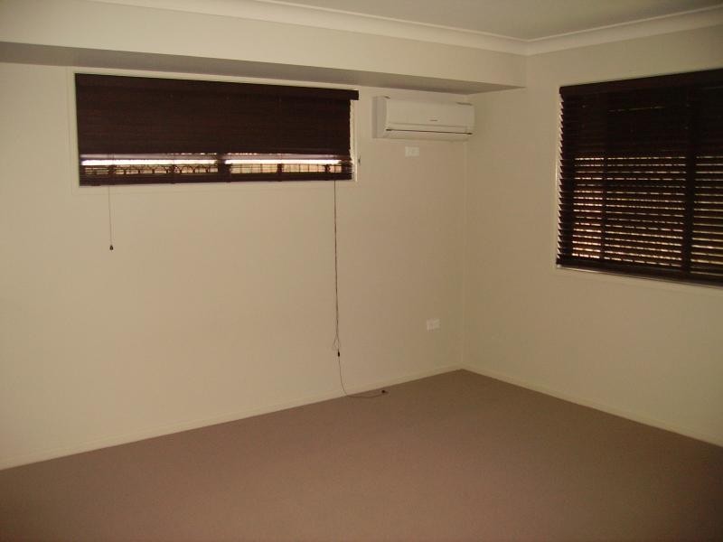 2/16 Thurston Street, Allenstown QLD 4700