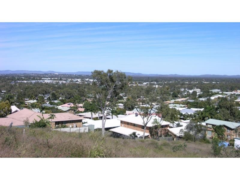 17 Hodda Drive, Kawana QLD 4701