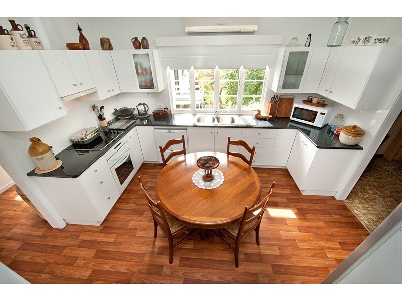 10 Craigilee Street, The Range QLD 4700