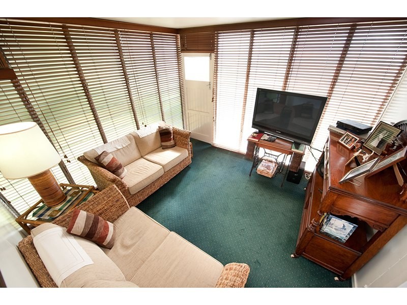 10 Craigilee Street, The Range QLD 4700