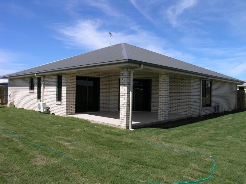 10 Kerrie Meares Crescent, Gracemere QLD 4702