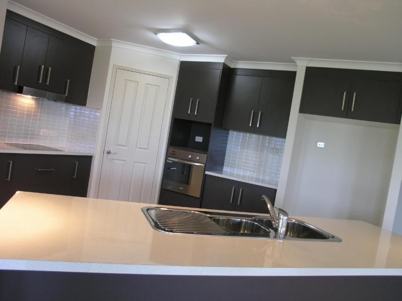 3 Mamalis Street, Gracemere QLD 4702