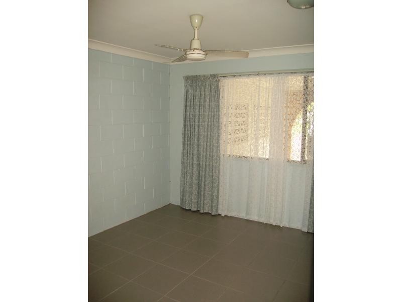 3/7 Snell Street, Koongal QLD 4701