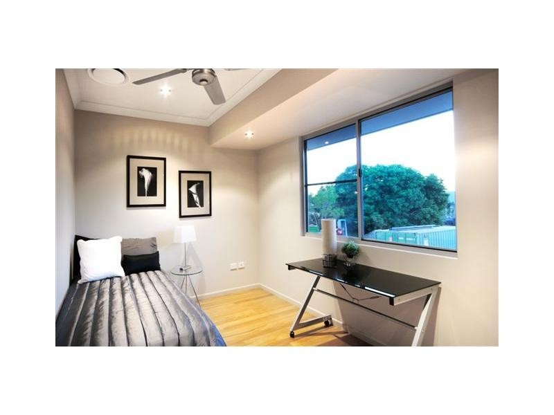 4/59 Edward Street, Berserker QLD 4701