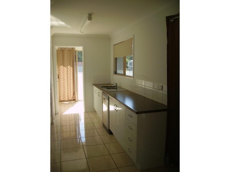 2/85 Western Street, West Rockhampton QLD 4700