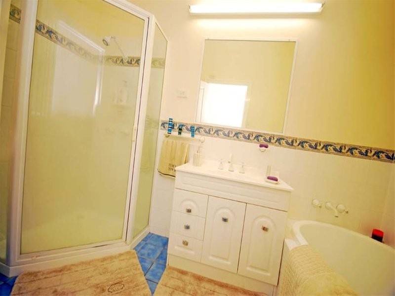 124 North Street, Wandal QLD 4700