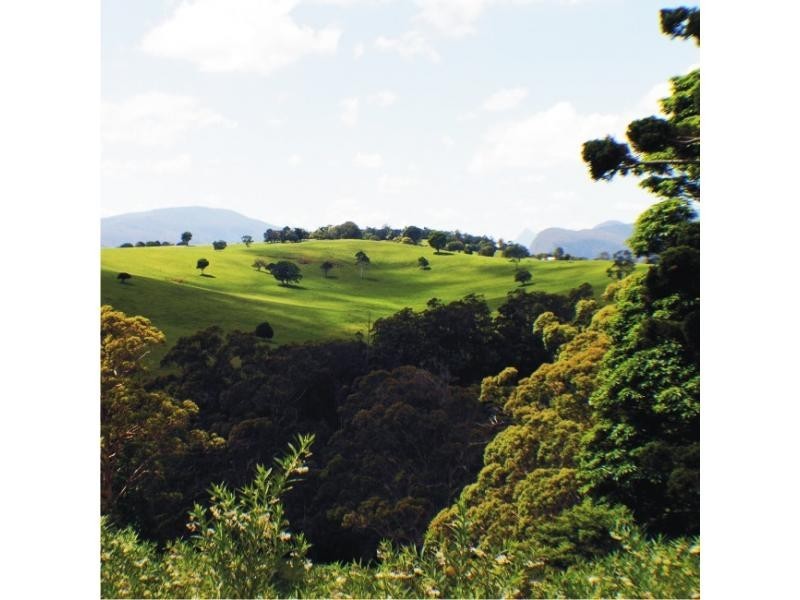 2232 Beechmont Road, Beechmont QLD 4211