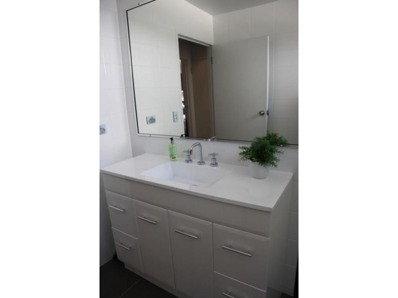 242 Flowers Avenue, Frenchville QLD 4701