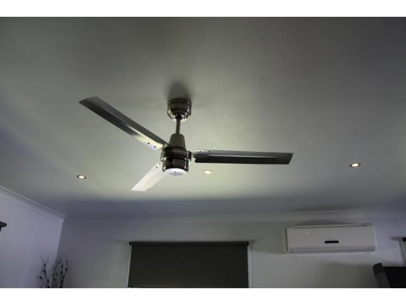 242 Flowers Avenue, Frenchville QLD 4701