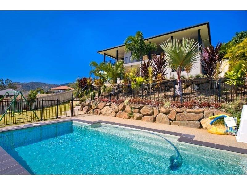 4 Connemara Drive, Kawana QLD 4701