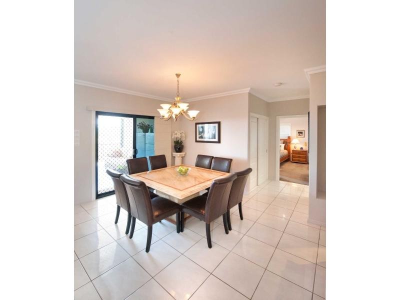 4 Connemara Drive, Kawana QLD 4701