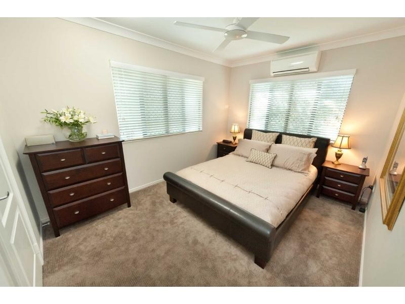 4 Connemara Drive, Kawana QLD 4701