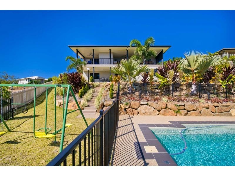 4 Connemara Drive, Kawana QLD 4701