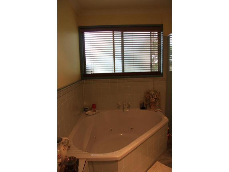 2 Mansfield Street, Wandal QLD 4700