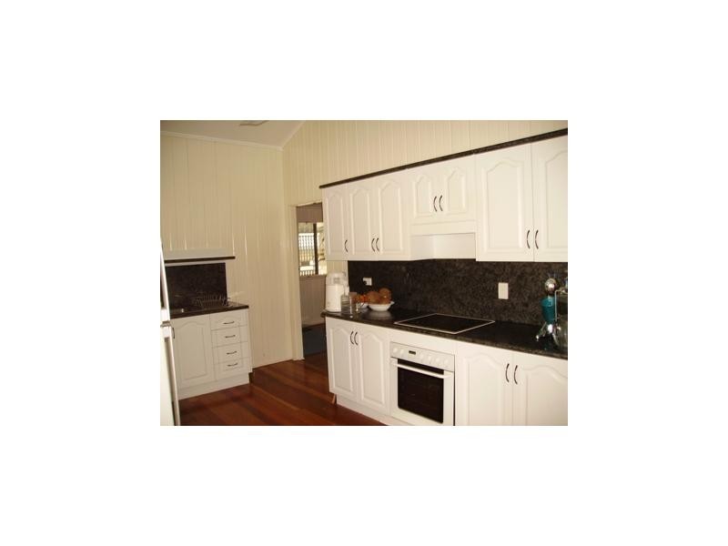 66 Glencoe Street, The Range QLD 4700