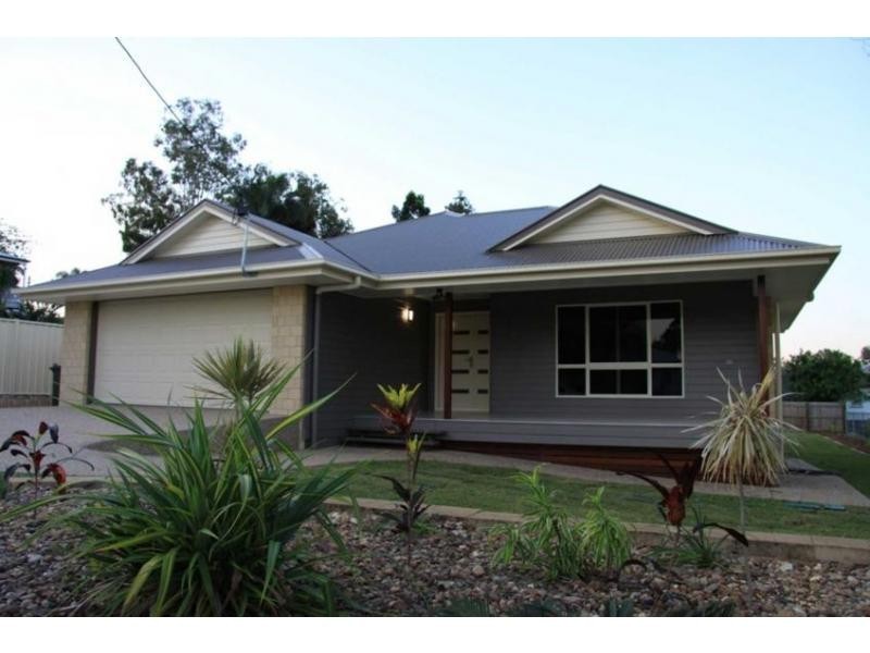 8 King Street, The Range QLD 4700