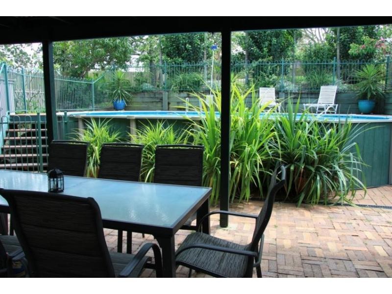 296 Denham Street, The Range QLD 4700