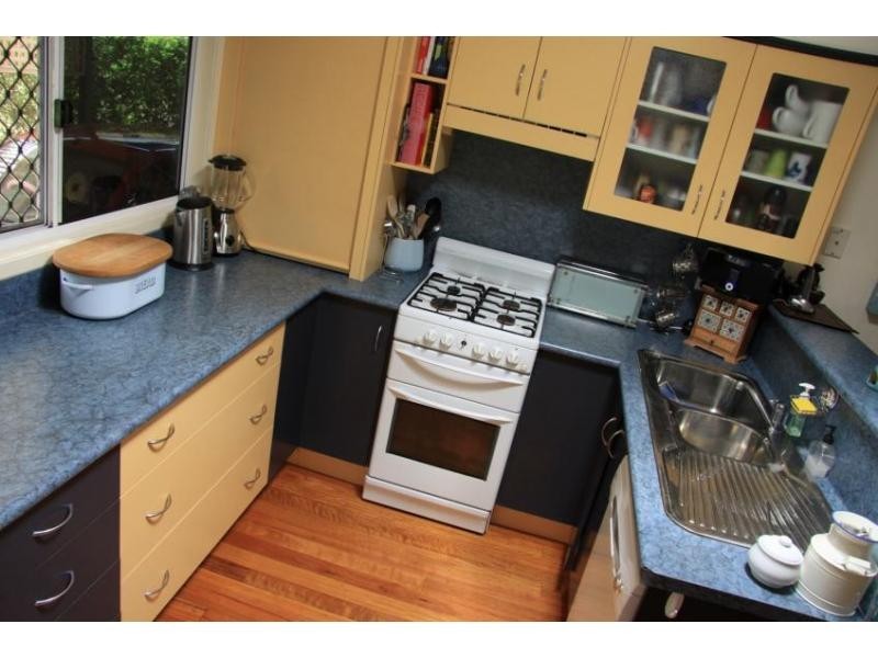 10 Jeffries Street, The Range QLD 4700