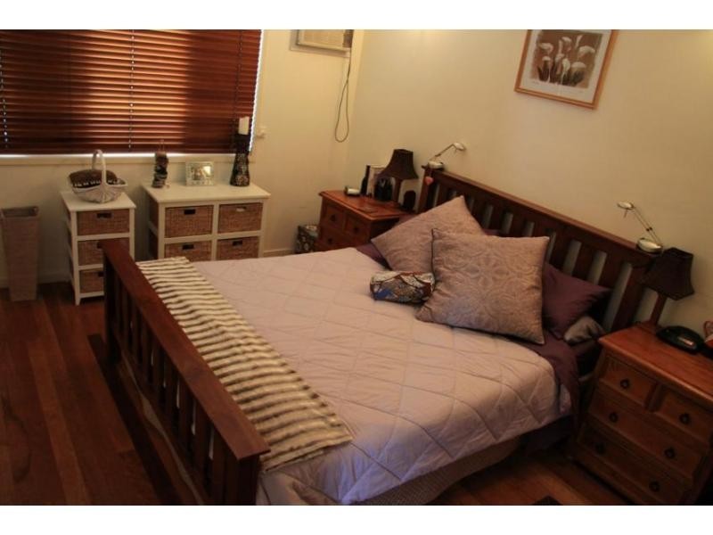 10 Jeffries Street, The Range QLD 4700