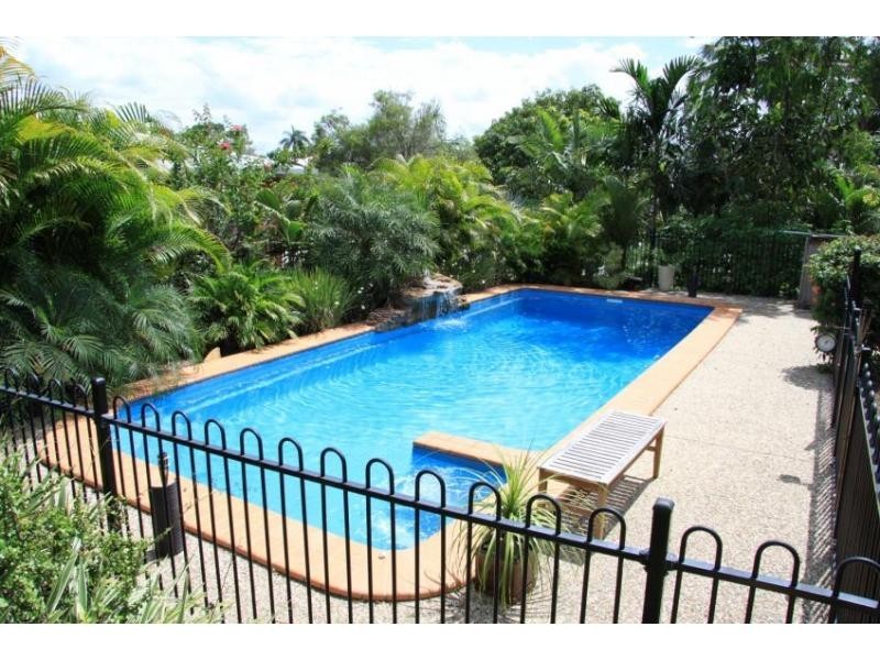 10 Jeffries Street, The Range QLD 4700