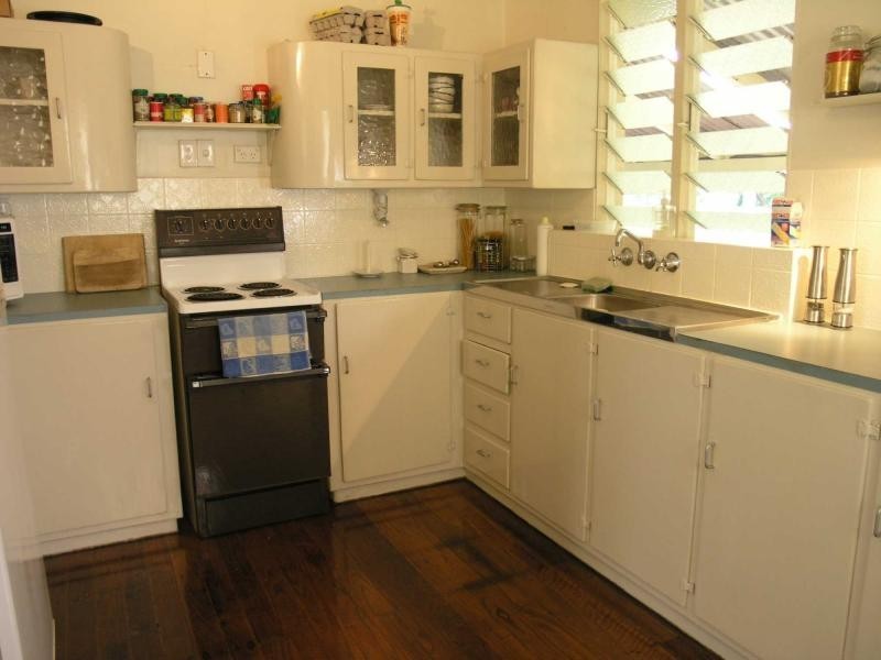 128 Earl Street, Berserker QLD 4701