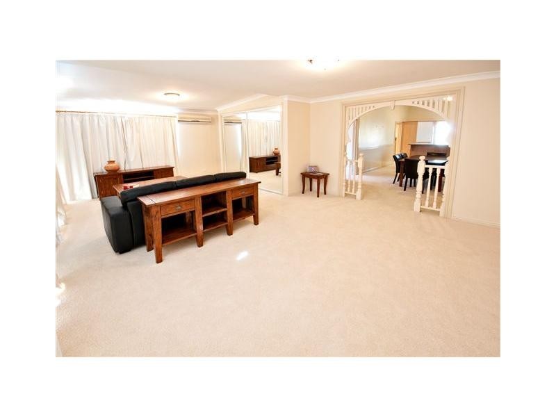 126 Quarry Street, The Range QLD 4700