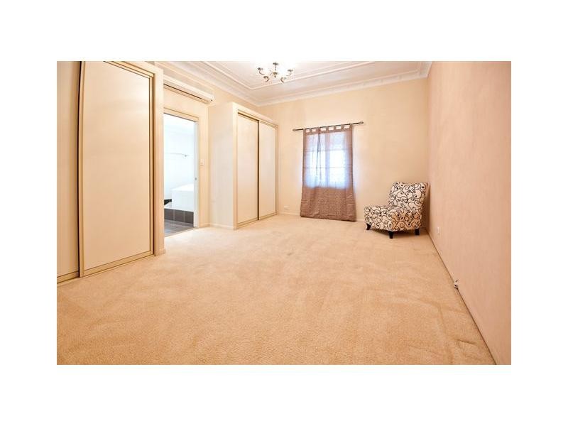 126 Quarry Street, The Range QLD 4700