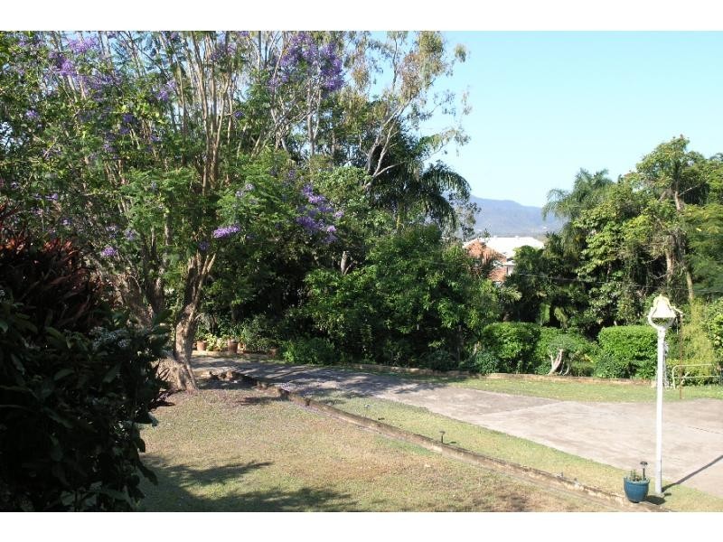 3 Higgins Street, The Range QLD 4700