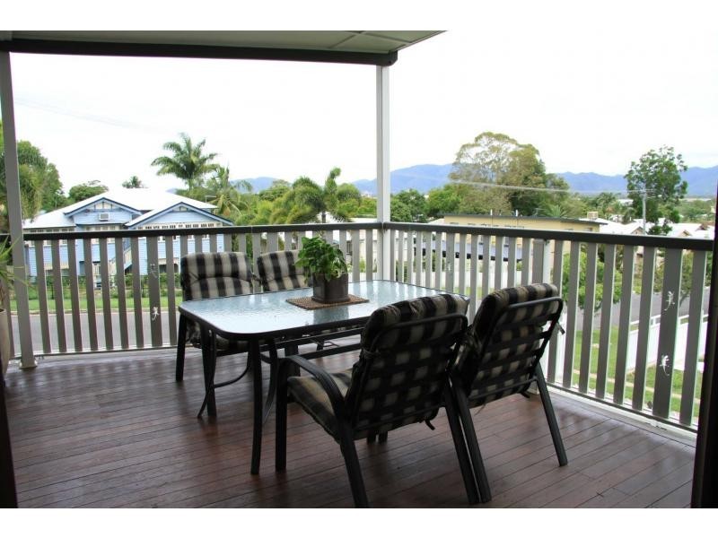 11 Corberry Street, The Range QLD 4700